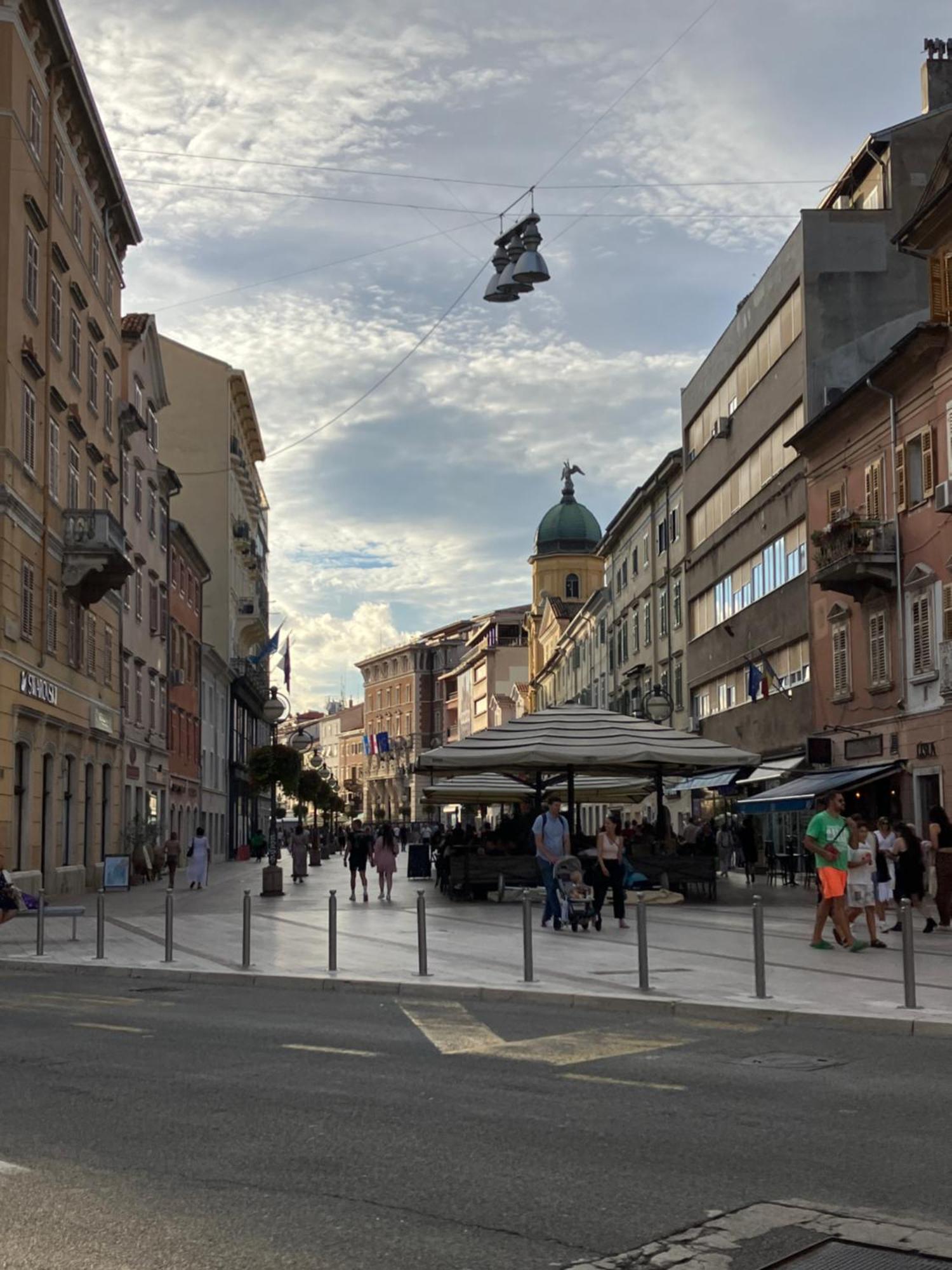 Rijeka Sea View For 2アパートメント エクステリア 写真